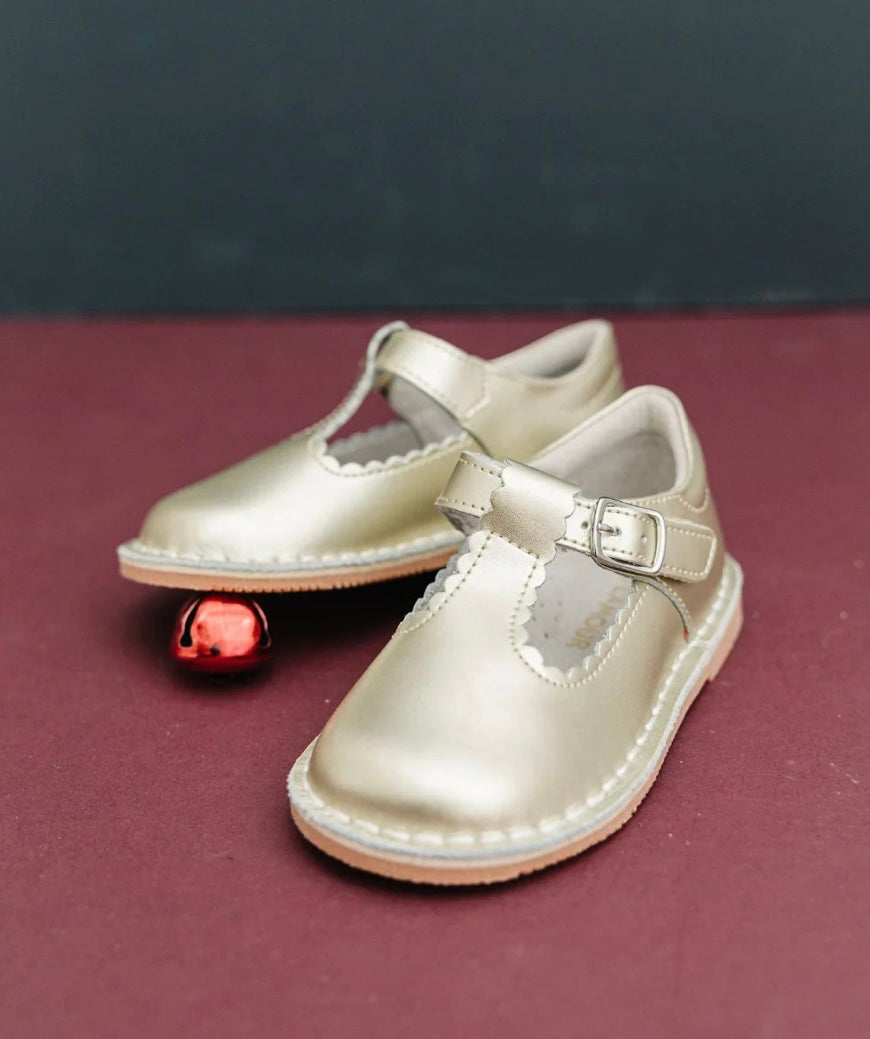 L’Amour Selina scallop T strap Gold