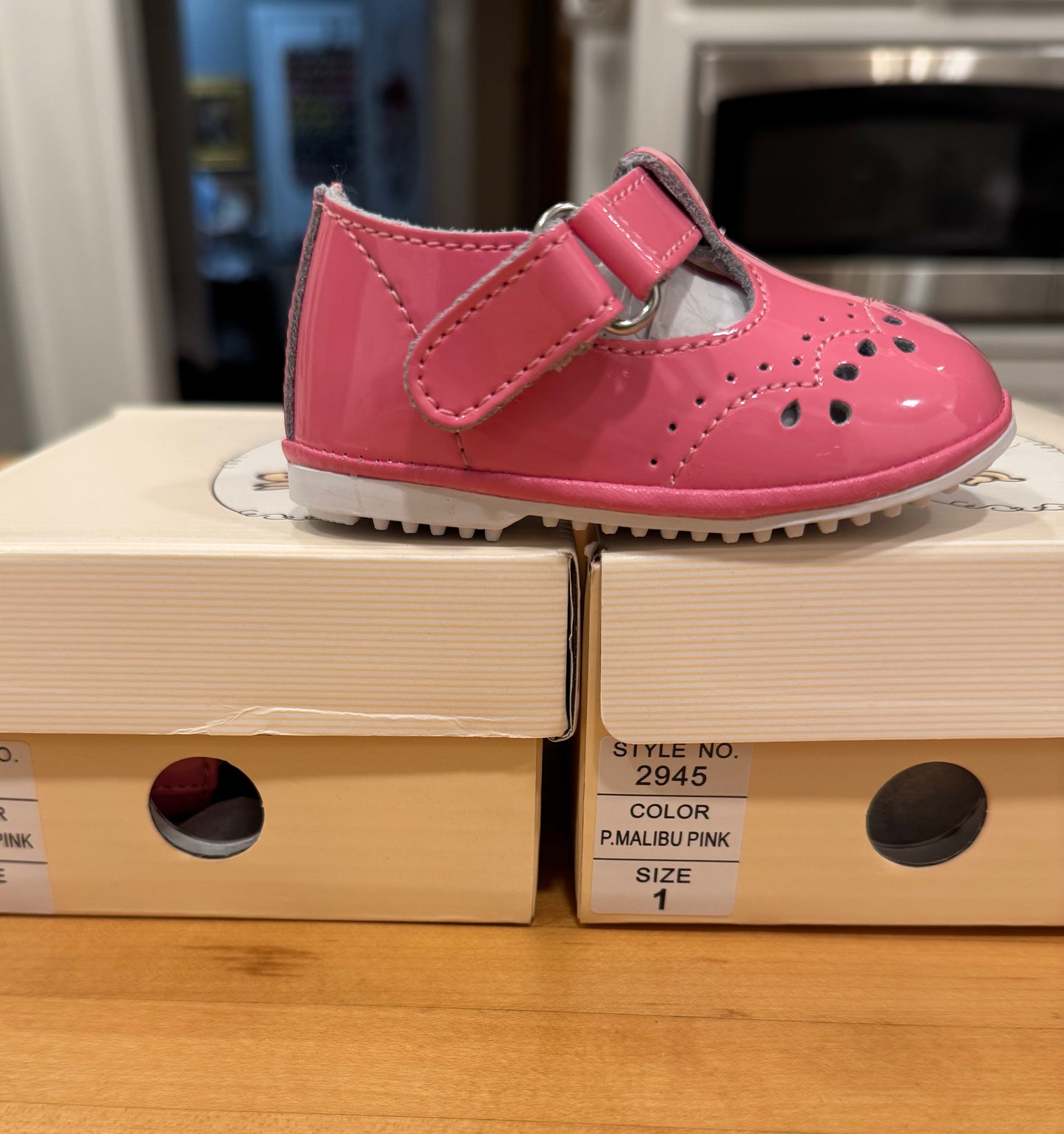 L’Amour Birdie patent Malibu pink