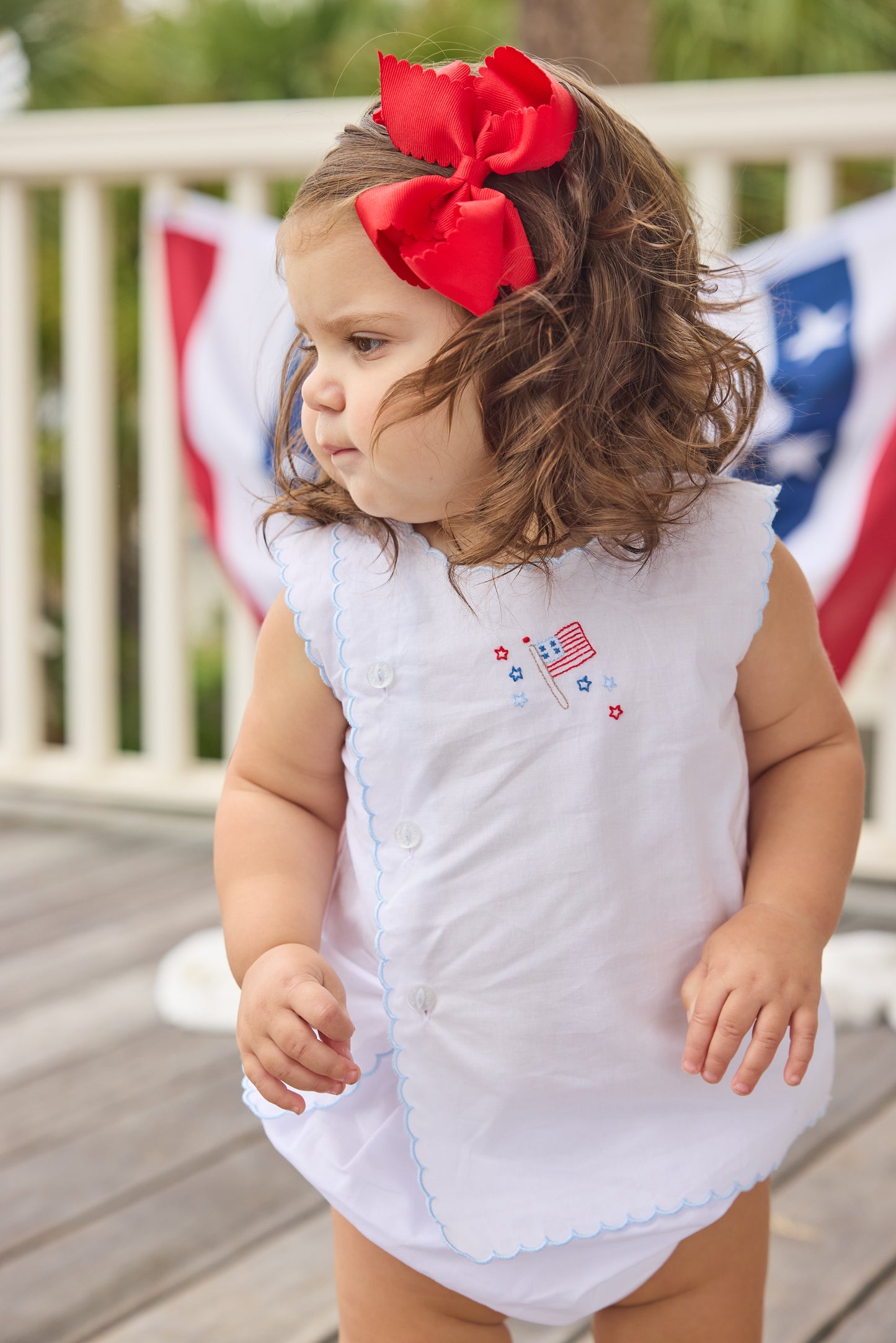 Little English Davis Day Set: Flag