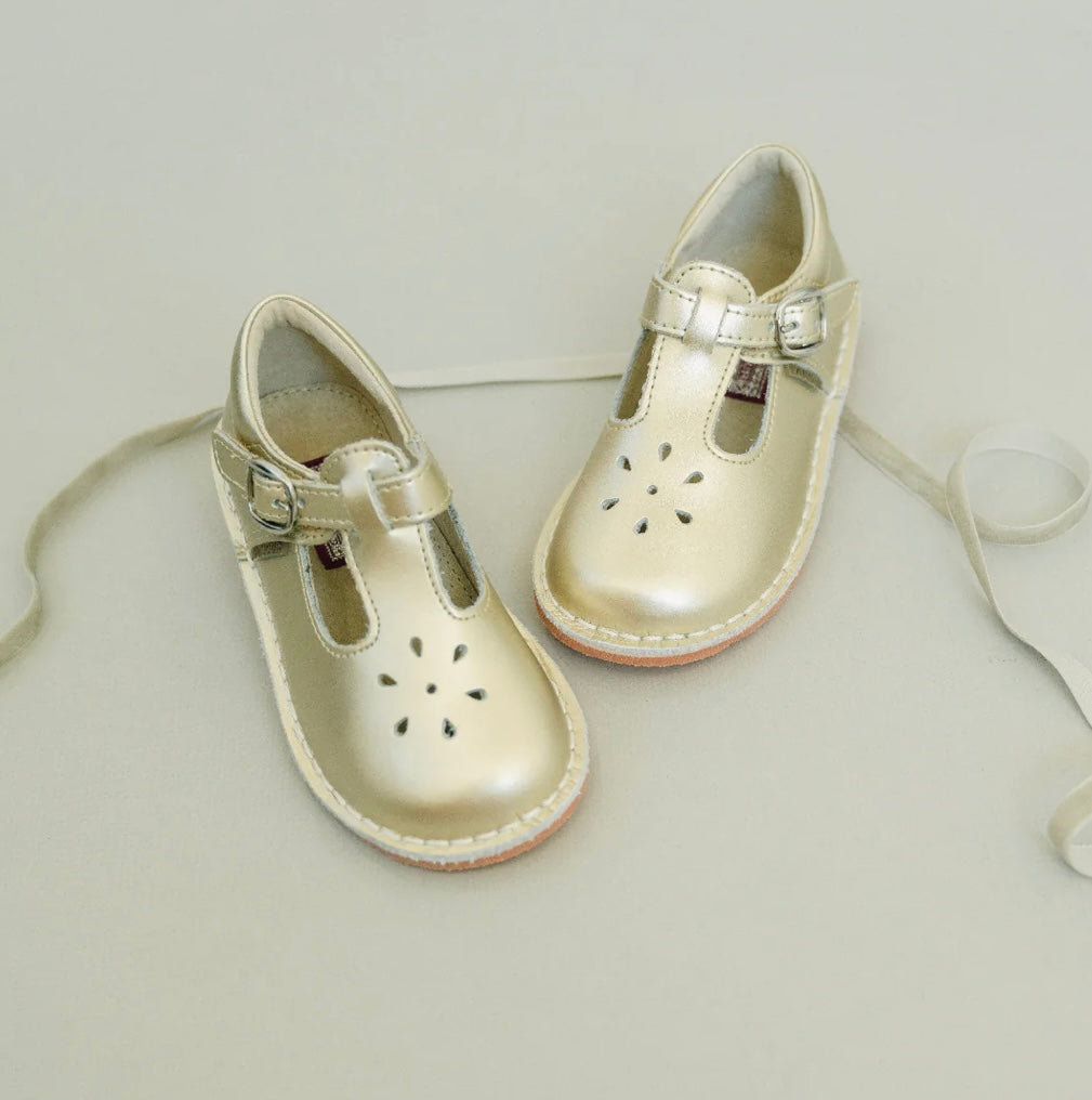 L’Amour Joy T strap Gold