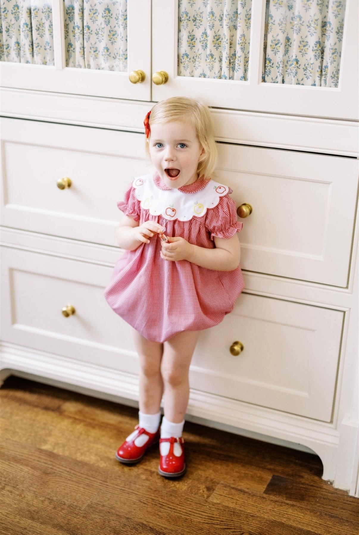 The Proper Peony Crispin Apple Scallop Girl Bubble